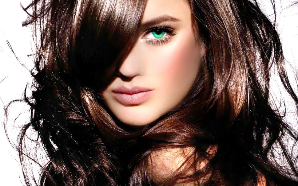 503273__nice-brunette_p.jpg 503273__nice-brunette_p.jpg